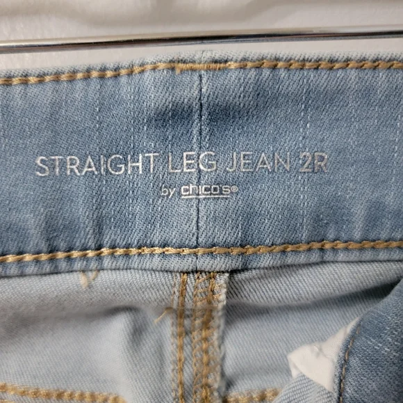 Chico's Midrise Straight Jean Size 2- US 12 - Picture 3 of 4